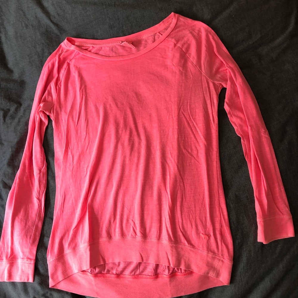 VS PINK Scoop Neck Tee